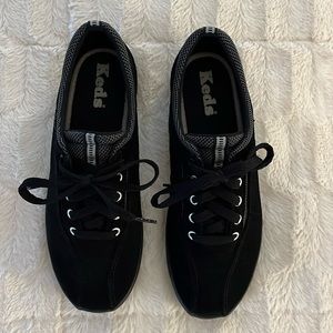 Ladies keds black casual sneakers size 7.5